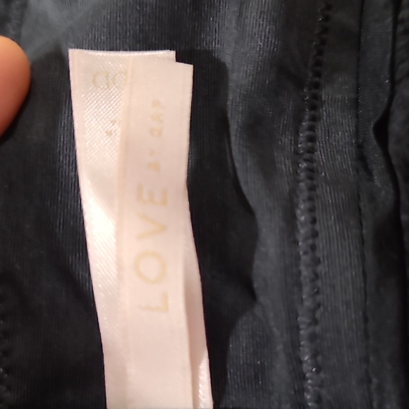 LOVE by GAP, 36DD, Black bra - Picture 3 of 5